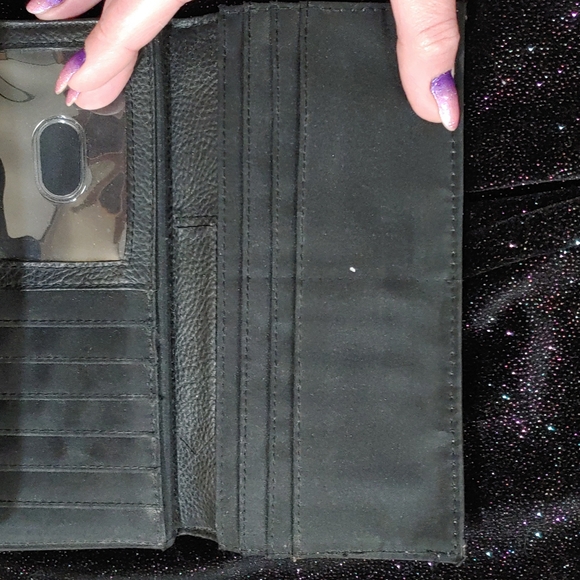 Sophia Caperelli Large Wallet - Picture 13 of 15